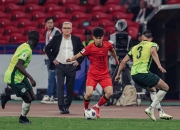 英雄联盟总决赛-包含史上最辉煌的表现！中国球队成功晋级下一轮比赛的词条