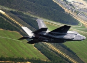 英雄联盟总决赛时间-极速与绝境，当F1揭幕战邂逅荷兰生死战