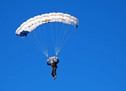 英雄联盟总决赛2025-跨越时空的东方哈登时刻，吉林队全面压制辽宁的团队爆发