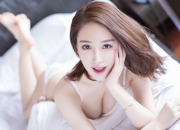 英雄联盟总决赛-极地之光VS冰封王座，阿坎吉的转换艺术如何撕开冰球世界最坚韧防线