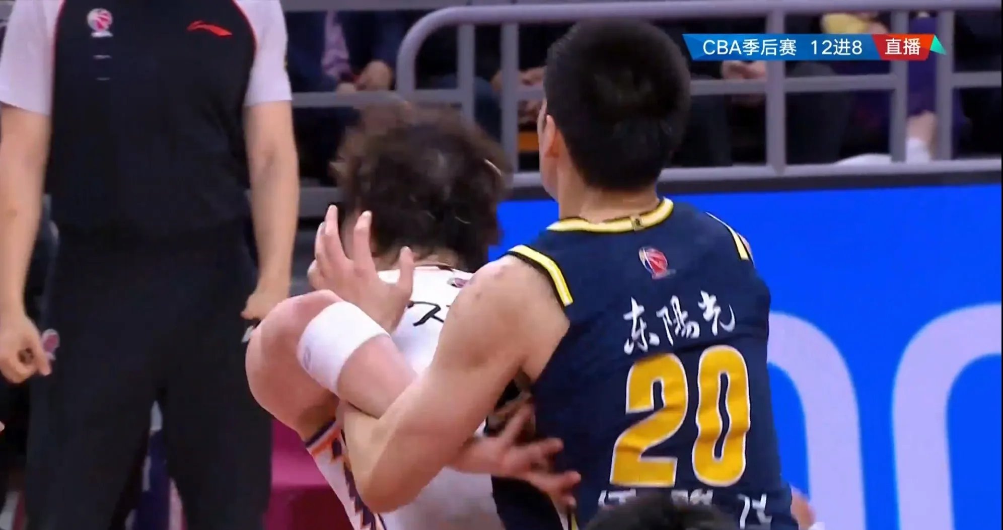 中国男篮力克C9，林丹线上压制力十足强强对话季后赛，引爆全场热议的简单介绍