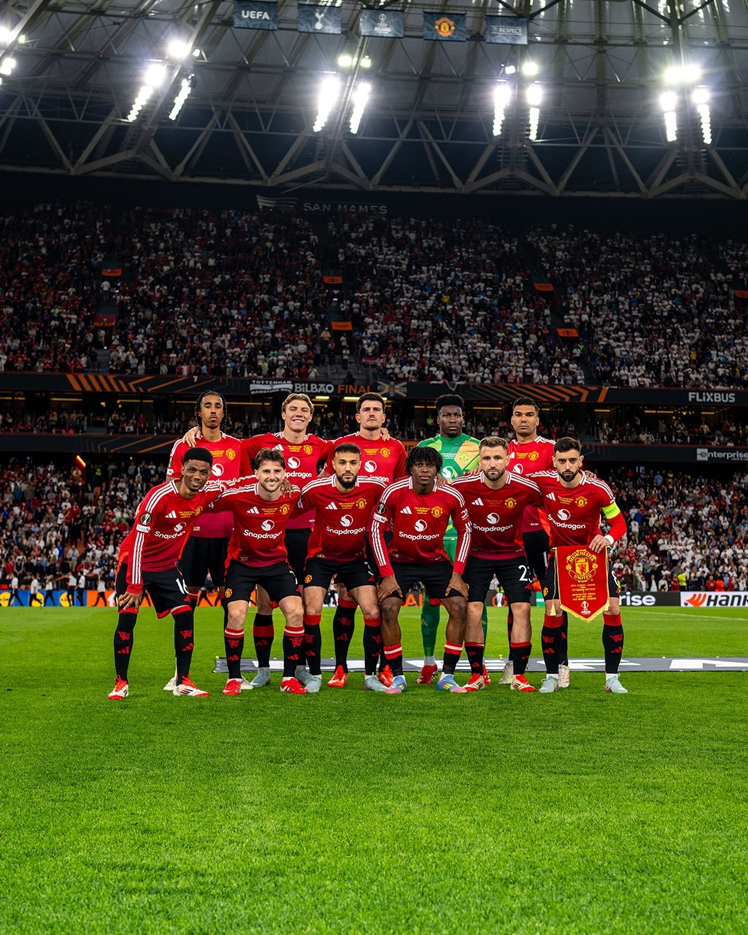 曼城队在欧国联比赛中力压对手，晋级四强