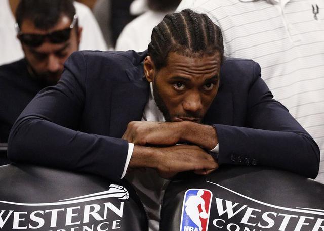 上海队横扫马刺,乔治点燃赛场 上海队横扫马刺,乔治点燃赛场