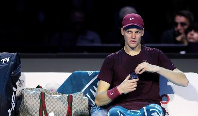 蒙特卡洛大师赛险胜戴维斯杯，辛纳高光表现