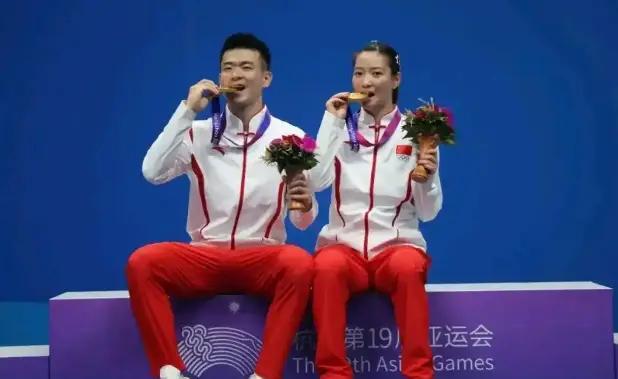 中国队横扫日本队,郑思维惊艳四座 中国队横扫日本队,郑思维惊艳四座