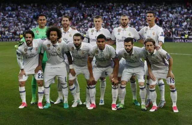 希腊完胜乌克兰，本泽马带队取胜