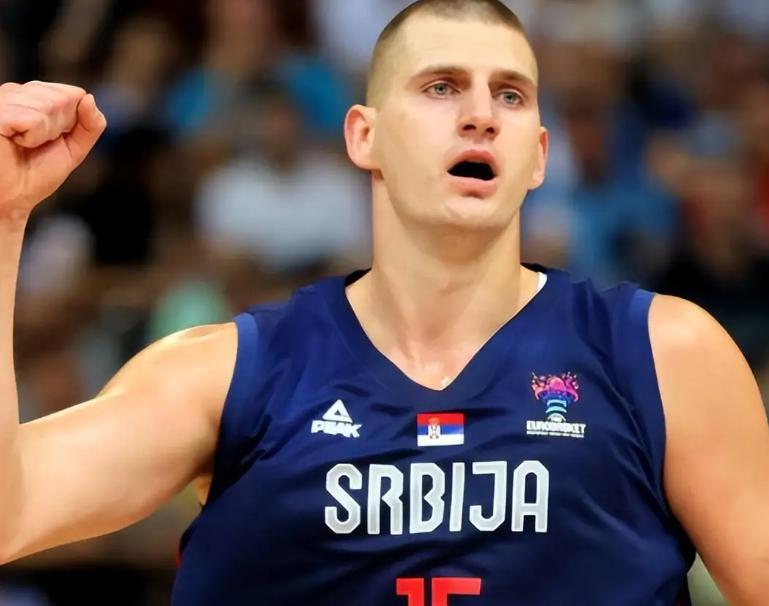 雷霆横扫山东队，约基奇刷新纪录