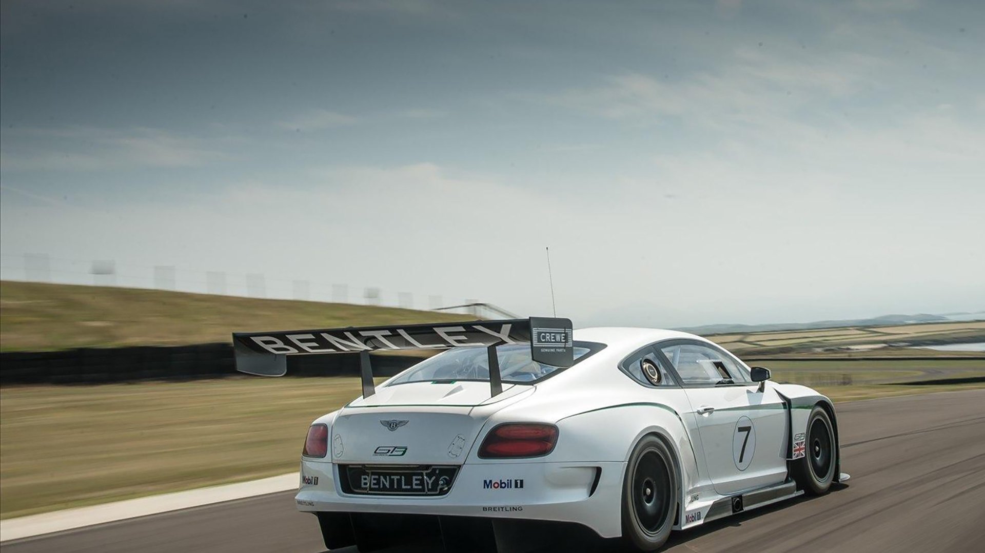 天选之锁,当巴斯托尼将防守演绎成精密拆解的艺术—秘鲁淘汰美国的终极密码