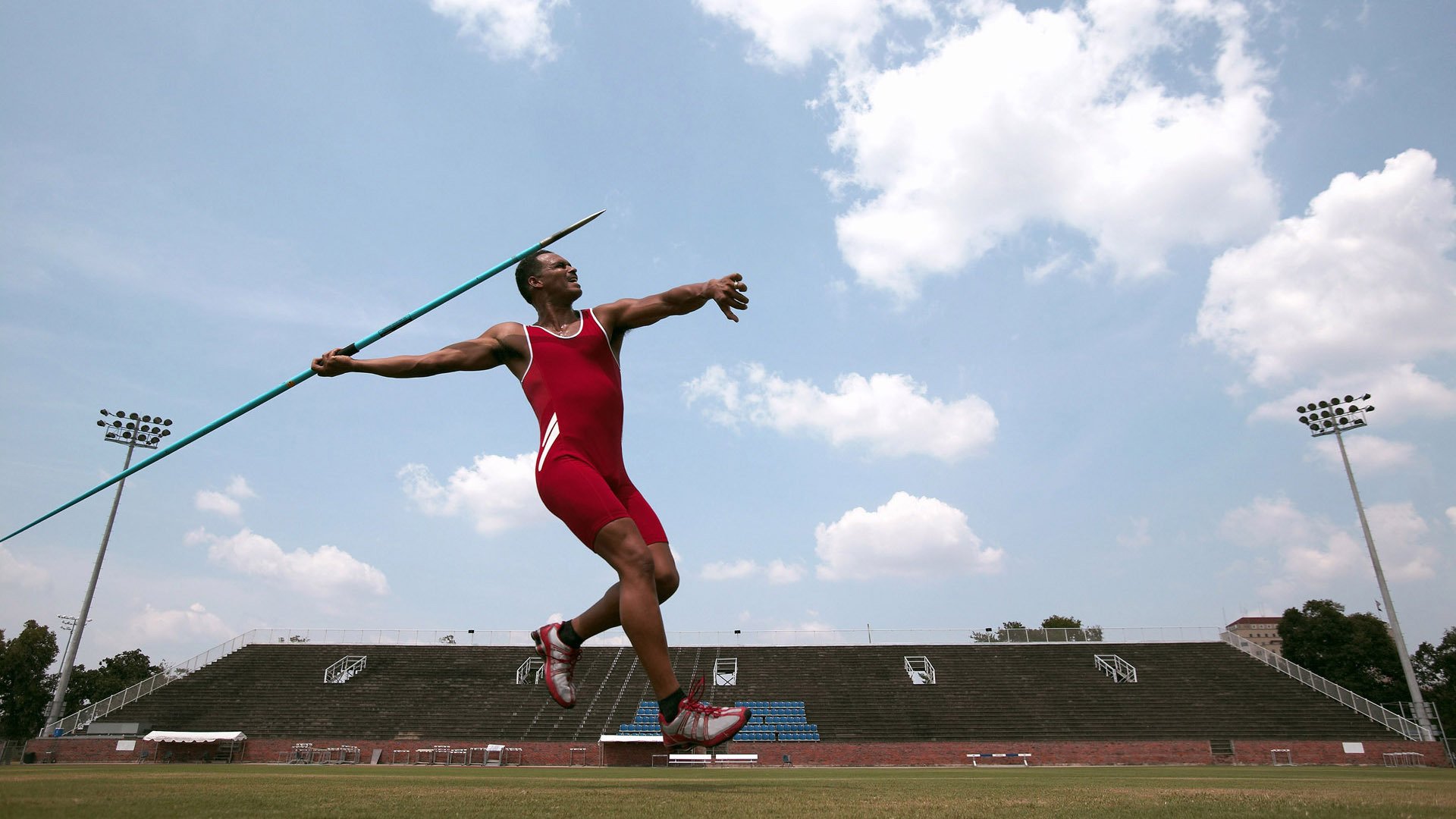 火箭冲垮马刺，德甲争冠战如何演绎一场战术革命