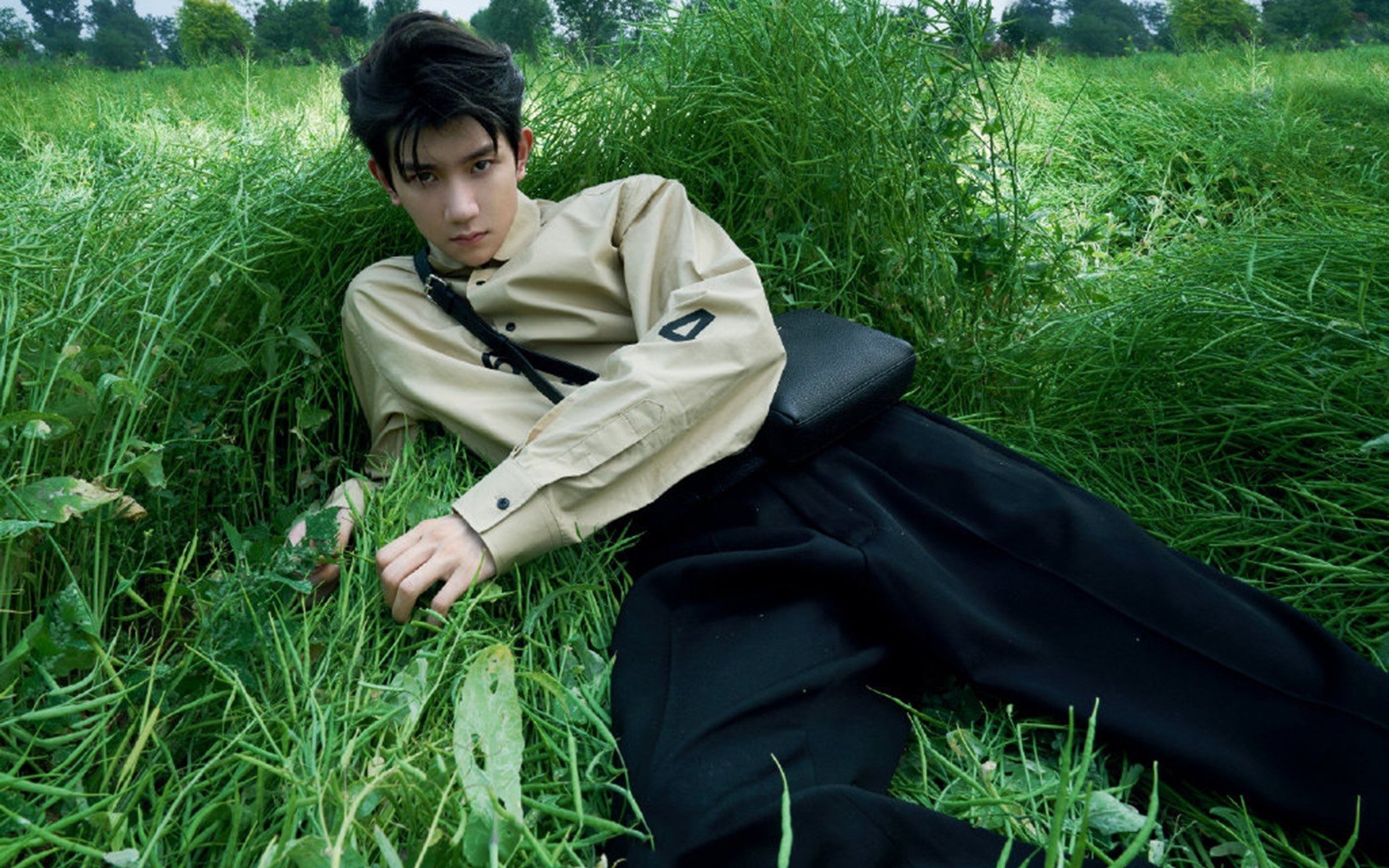 当多特防线崩盘遇上利拉德时刻，体育的戏剧性跨越地域与项目