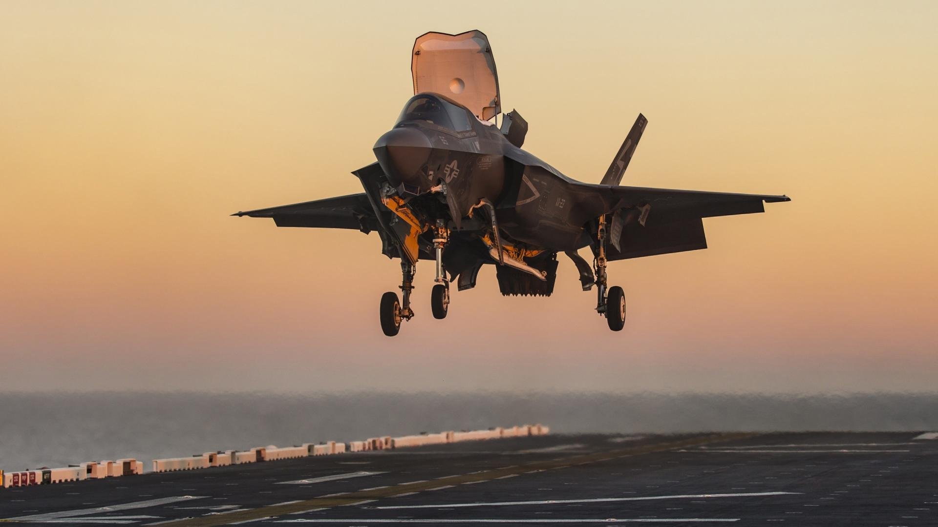 铁闸的哲学，从德里赫特到终场哨响，一场防守如何终结德国战车